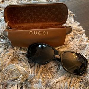 Gucci sunglasses with case